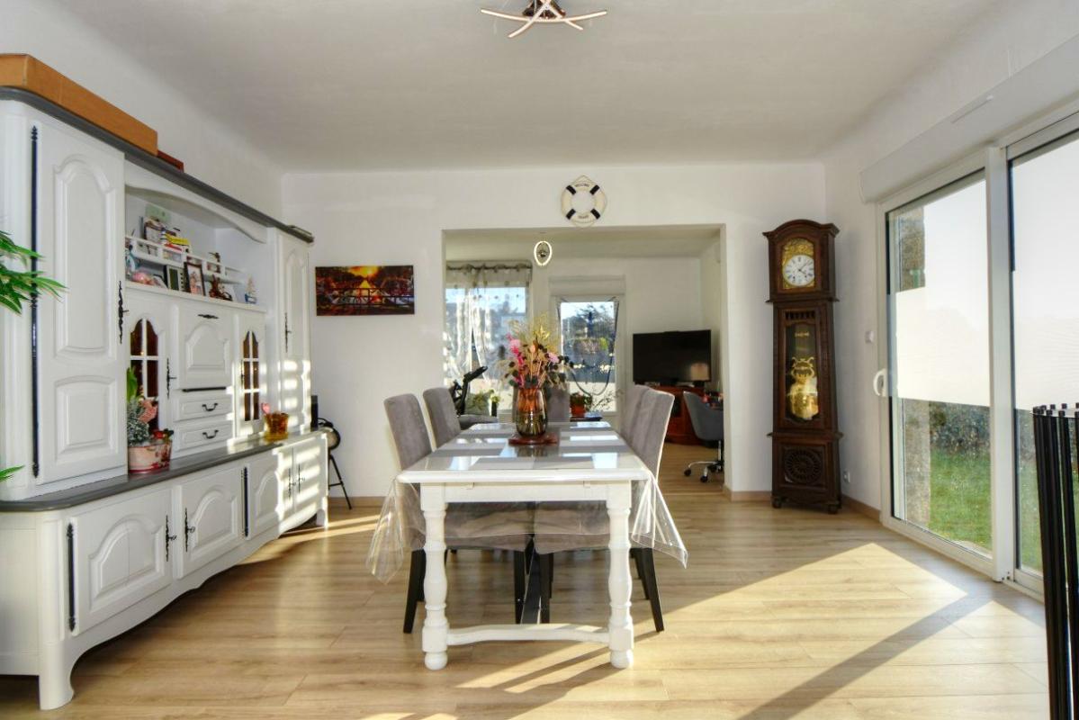 TREVOU-TREGUIGNEC Maison rénovée à 200 m des plages 4