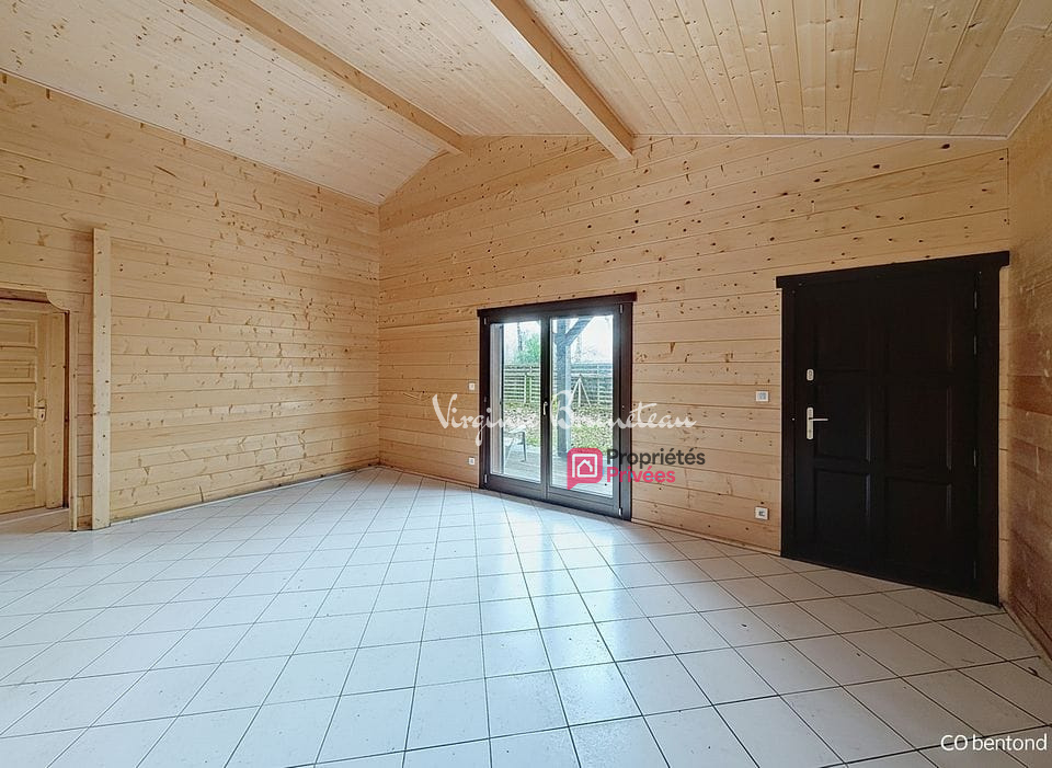 HOURTIN Maison en bois 3 pièces Terrain arboré et clôturé 1