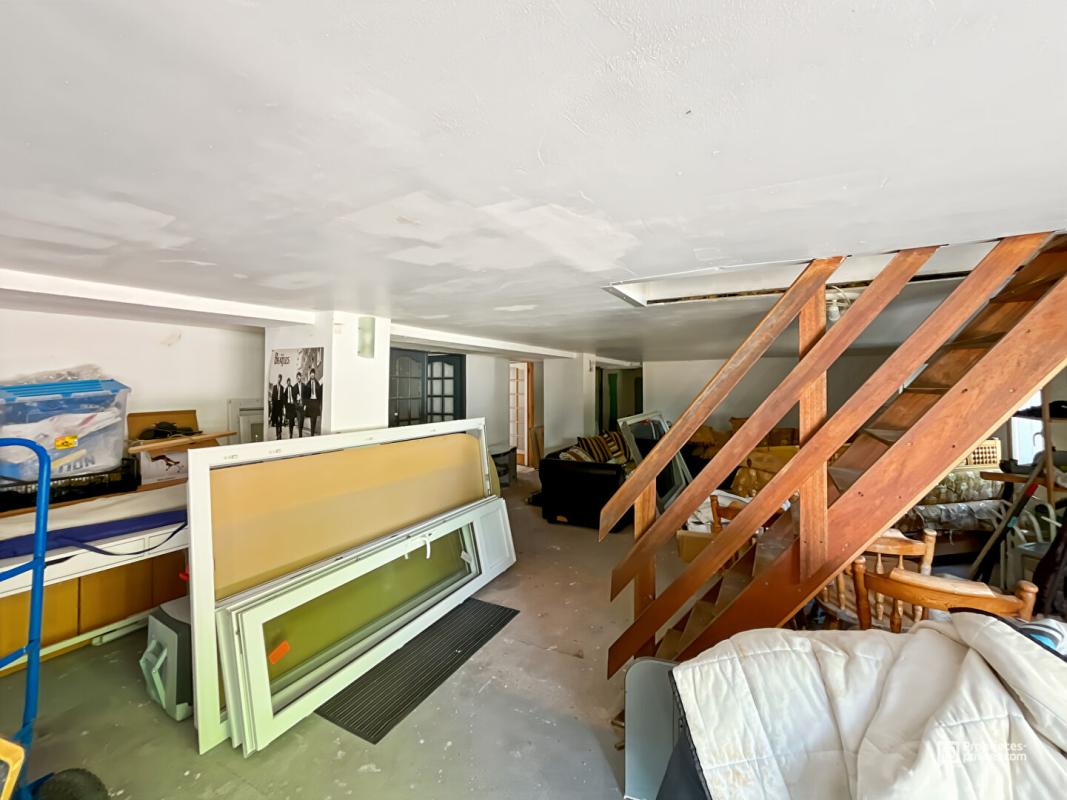 SAINT-ANDRE-DE-CUBZAC Grande Maison Familiale 110 m²  + sous sol aménageable 110 m² 13