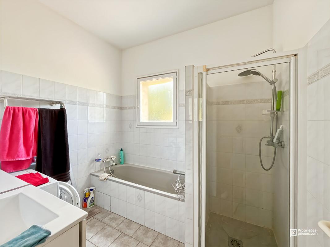 SAINT-ANDRE-DE-CUBZAC Grande Maison Familiale 110 m²  + sous sol aménageable 110 m² 17