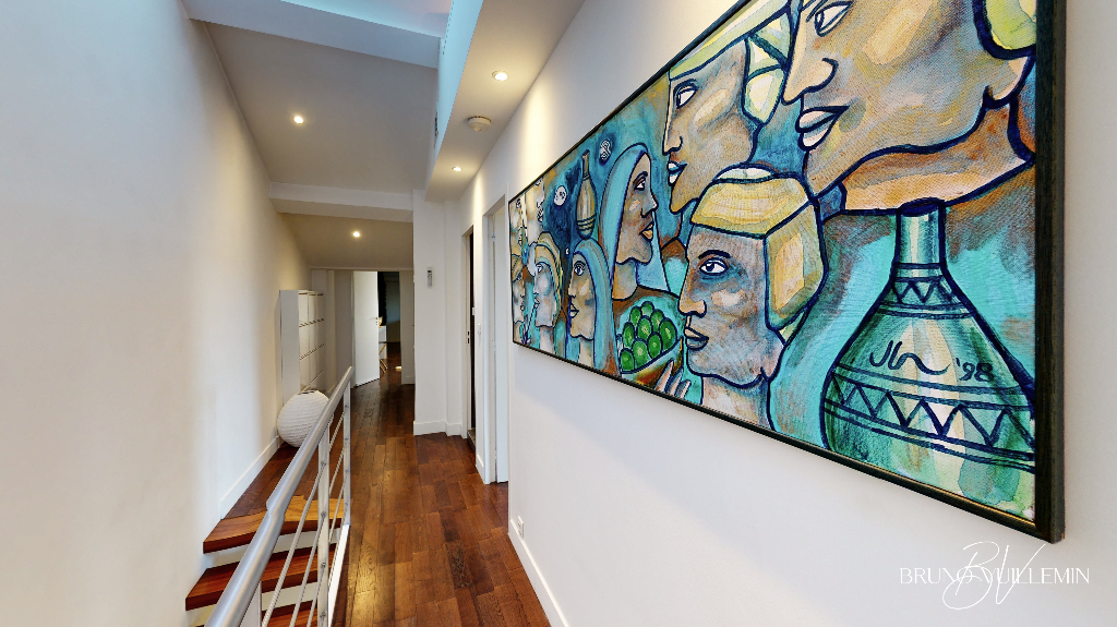 CARCASSONNE MAISON BOURGEOISE FIN XIXème ENTIEREMENT RENOVEE A 2 PAS DE LA CITE DE CARCASSONNE 17