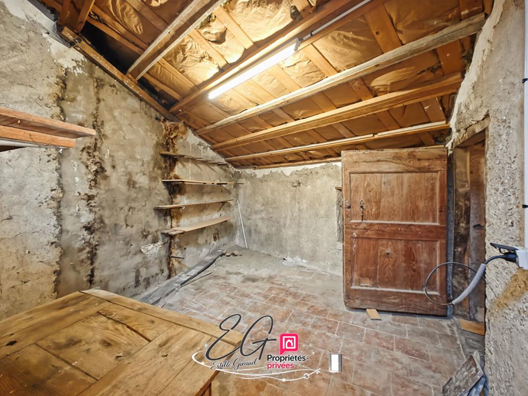 CAUNES-MINERVOIS Maison Caunes Minervois, 3 chambres, terrasse de toit 13