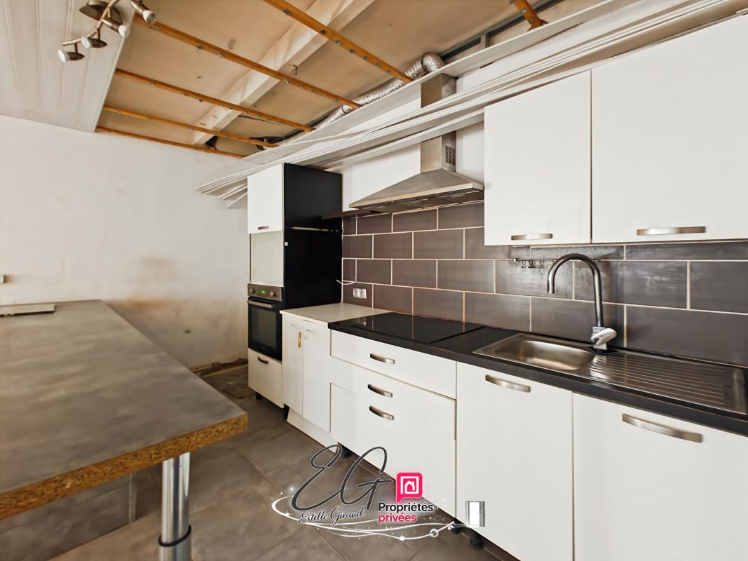 CAUNES-MINERVOIS Maison Caunes Minervois, 3 chambres, terrasse de toit 2