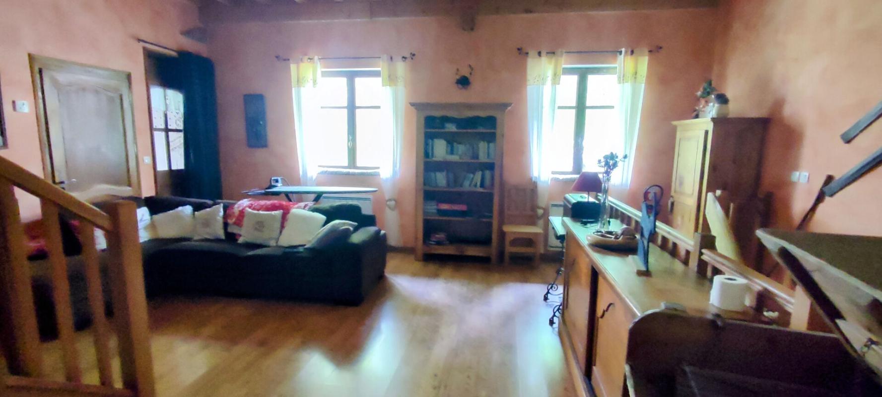 SAINT-JEAN-D'ARVES Maison Saint Jean D Arves 7 pièce(s) 287 m2 12