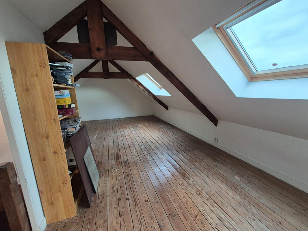 CLEGUER MAISON DE BOURG (96 m2 habitable) dans le Morbihan  (15 min de Lorient - 10 min de Plouay - 5 min de Pont Scorff - 25 min de la mer) 6