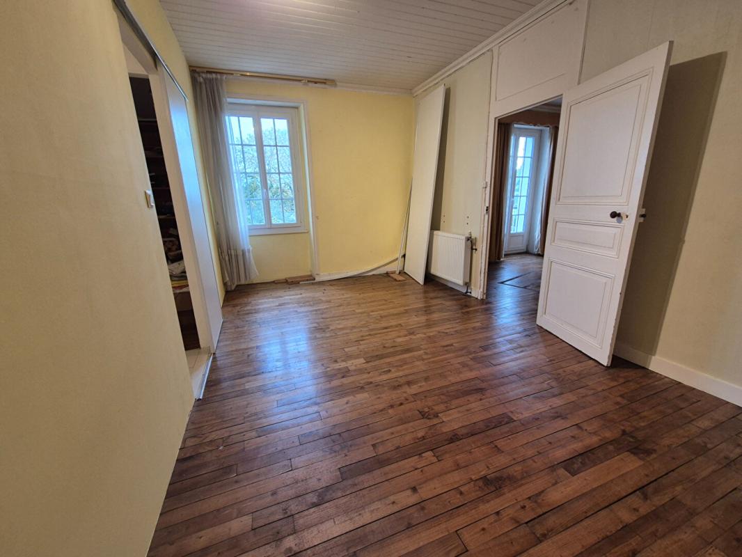 CLEGUER MAISON DE BOURG (96 m2 habitable) dans le Morbihan  (15 min de Lorient - 10 min de Plouay - 5 min de Pont Scorff - 25 min de la mer) 8