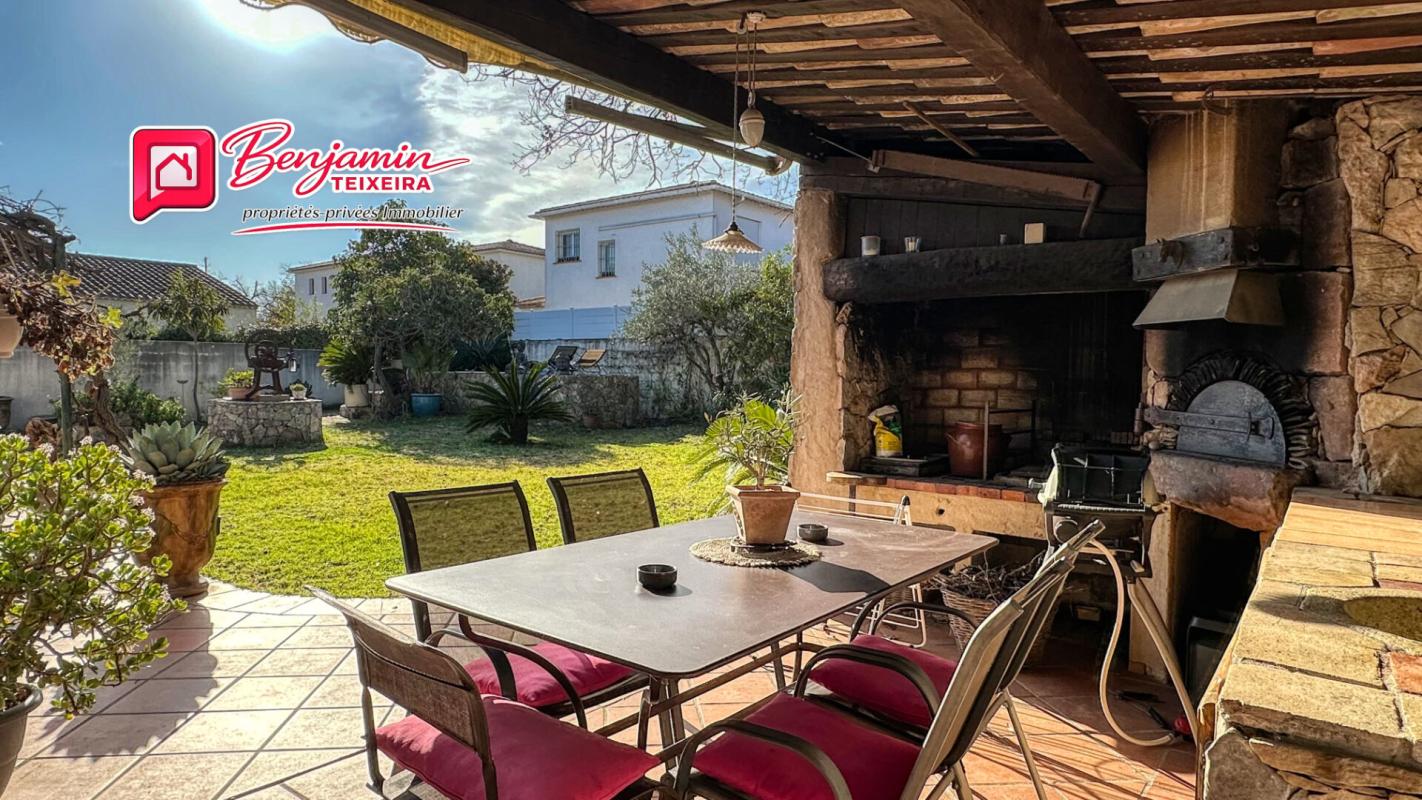 ROQUEBRUNE-SUR-ARGENS Villa Roquebrune Sur Argens 6 pièce(s) 145 m2 avec dépendance 7