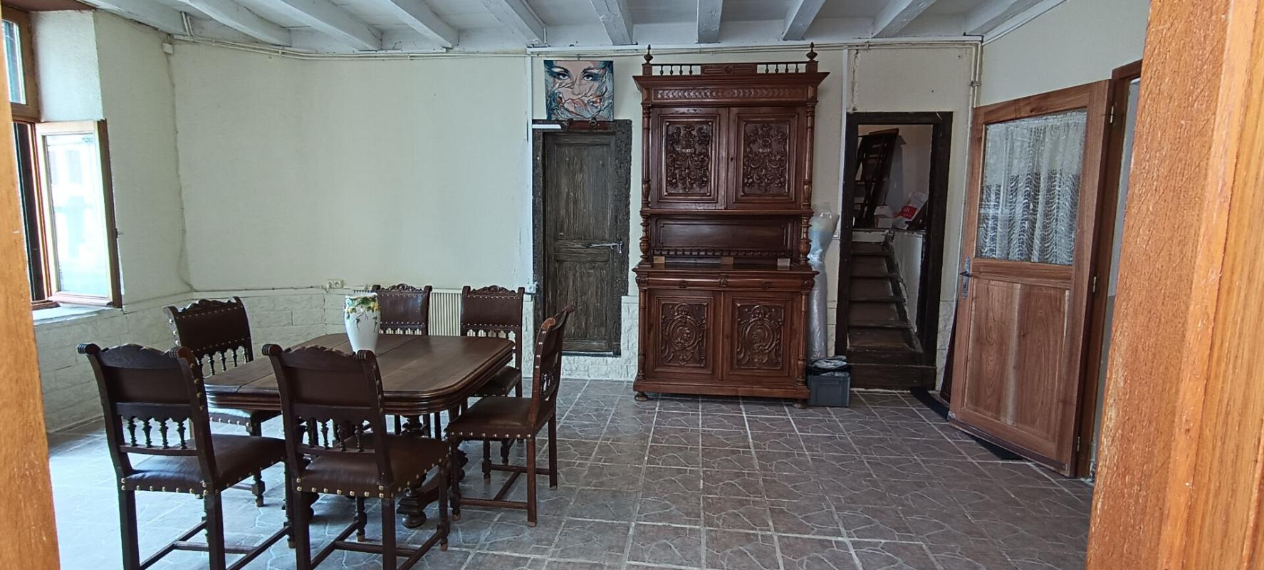 LE VEURDRE LE VEURDRE - MAISON DE BOURG 180 M2, STUDIO, TERRAIN + GARAGE 15