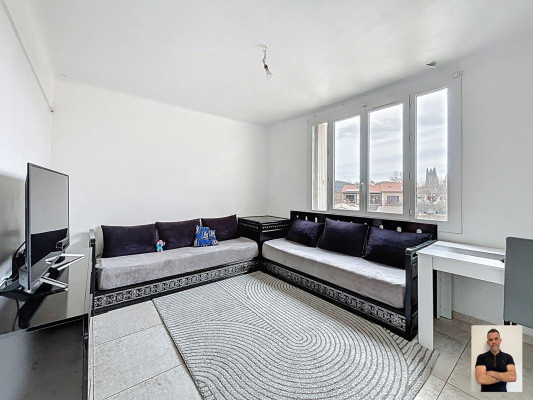 BRIGNOLES Appartement  3 pièce(s) 1