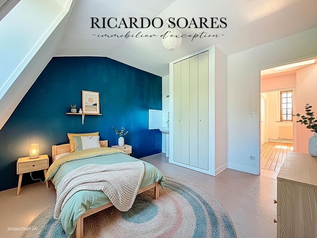 COMPIEGNE COMPIEGNE 60200 - MAISON FAMILIALE 257m2 / 6 CHAMBRES / 3 STUDIOS (location possible) / TERRAIN 894m2 12