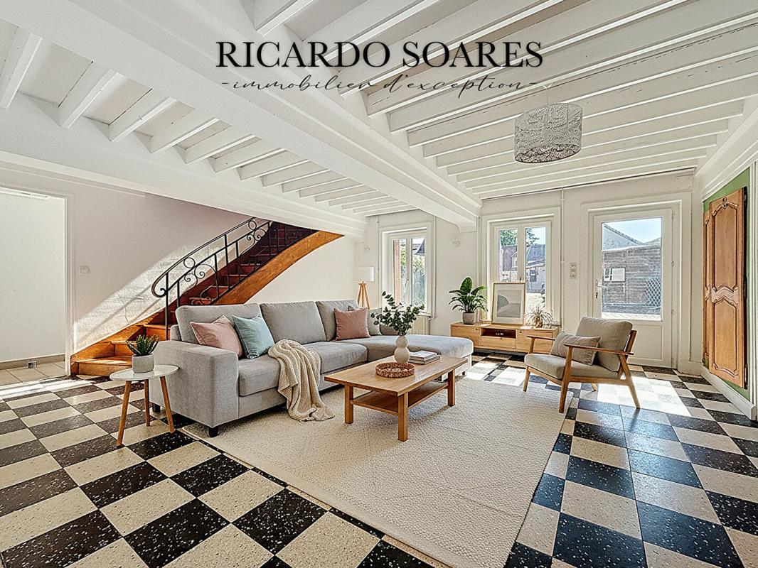 COMPIEGNE COMPIEGNE 60200 - MAISON FAMILIALE 257m2 / 6 CHAMBRES / 3 STUDIOS (location possible) / TERRAIN 894m2 2