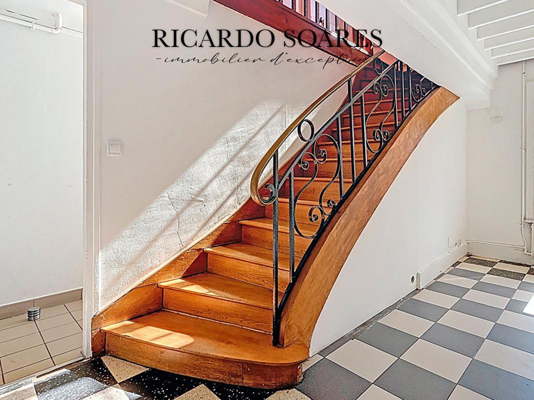 COMPIEGNE COMPIEGNE 60200 - MAISON FAMILIALE 257m2 / 6 CHAMBRES / 3 STUDIOS (location possible) / TERRAIN 894m2 8