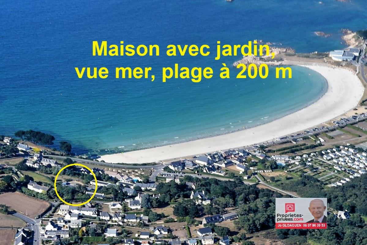TREVOU-TREGUIGNEC Maison de 56 m2 avec garage et jardin . Belle vue mer de toutes les pièces 1