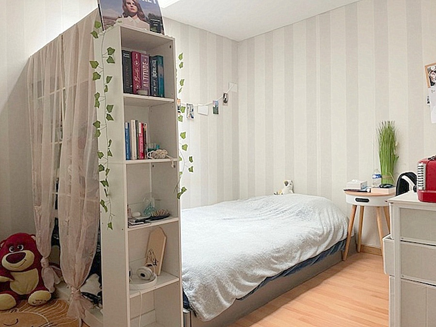 LA RONDE Maison familiale + LOCAL COMMERCIAL libre + dépendances et piscine 11