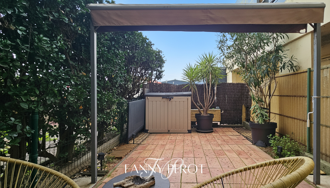 SAINT CYPRIEN PLAGE Un cocon de plain-pied avec terrasse et parking sur le port de St-Cyprien 2