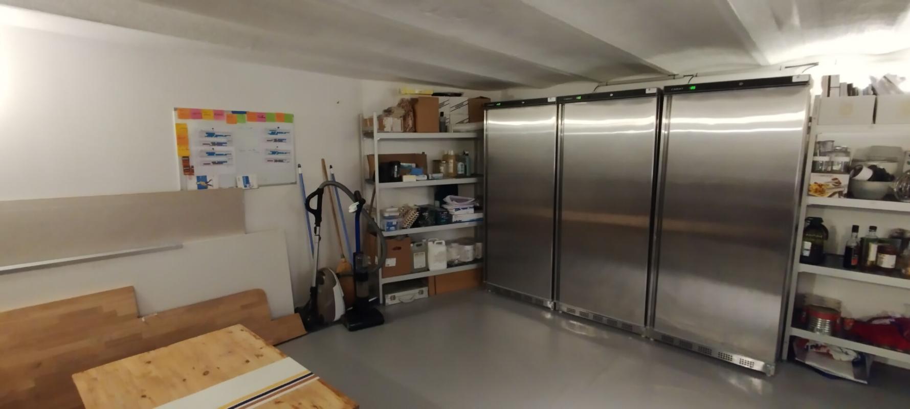 DIJON 21000 DIJON - Fonds de commerce Salon de thé - Bar à vin/bière Licence III- Sandwicherie 147 m2 10