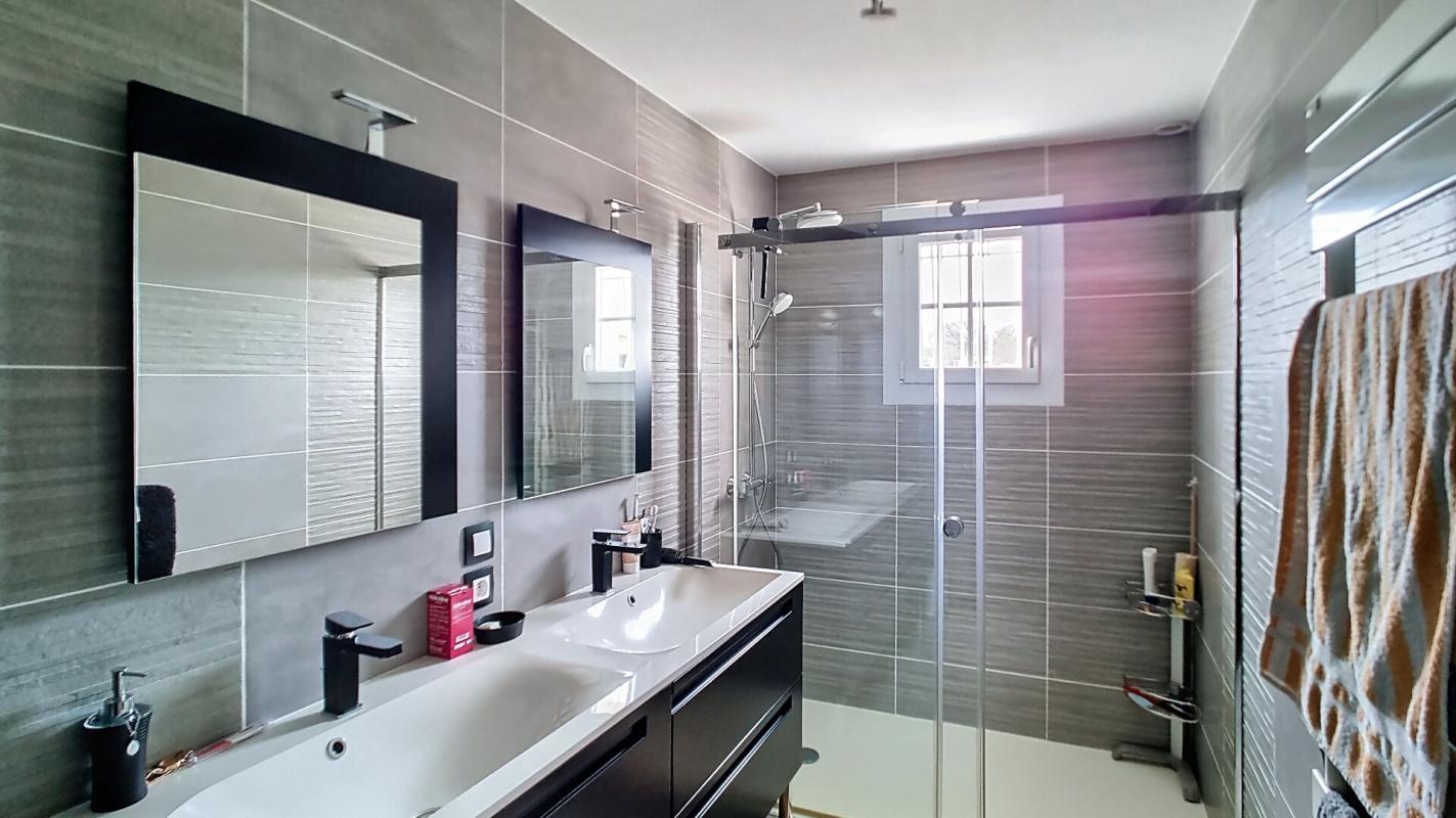 LEIGNES-SUR-FONTAINE Maison Leignes Sur Fontaine 5 pièce(s) 100 m2 6