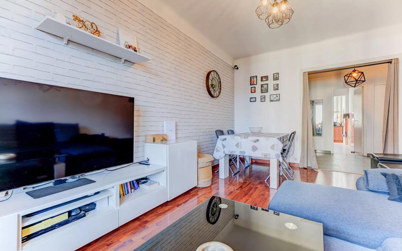 NICE NICE BAS MONT BORON - 3 pièces à vendre avec parking 10