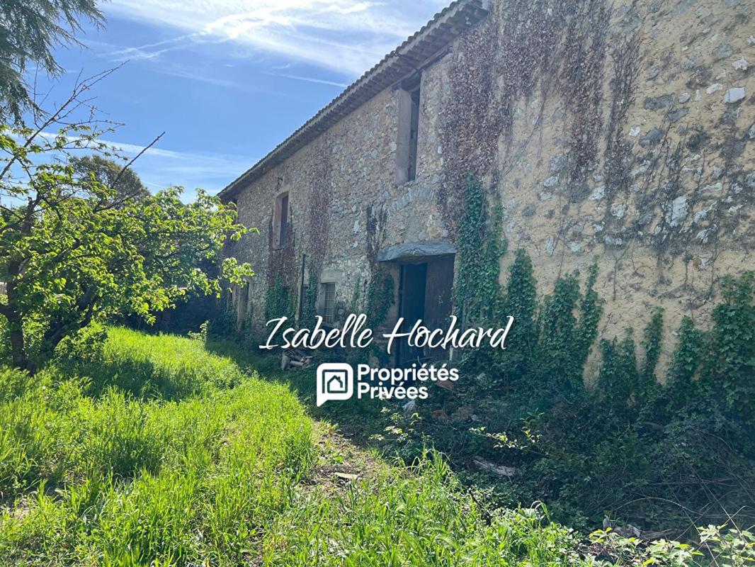 SAINT-MAXIMIN-LA-SAINTE-BAUME TERRAIN Constructible avec Grange de 114m² 3