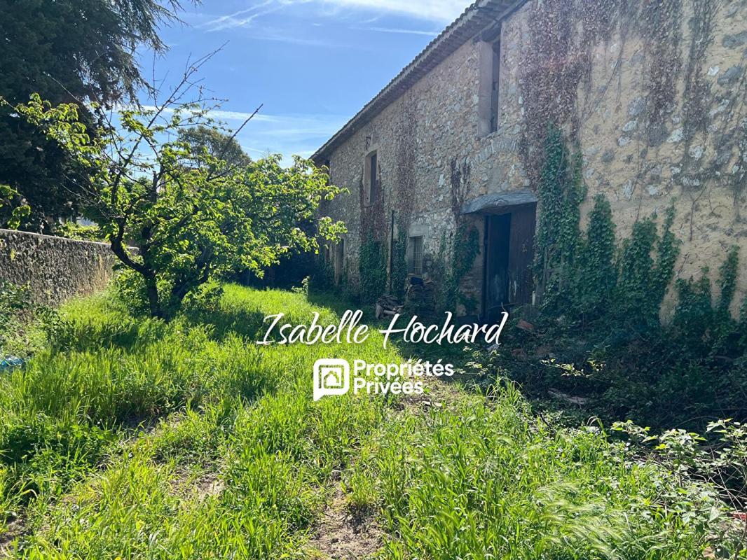 SAINT-MAXIMIN-LA-SAINTE-BAUME TERRAIN Constructible avec Grange de 114m² 4
