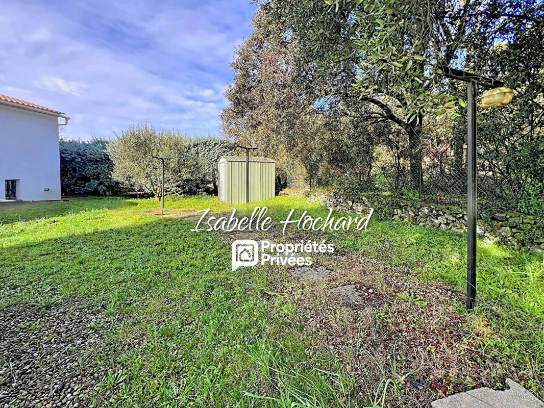 SAINT-MAXIMIN-LA-SAINTE-BAUME Maison Saint Maximin La Sainte Baume 5 pièce(s) 123 m² 17