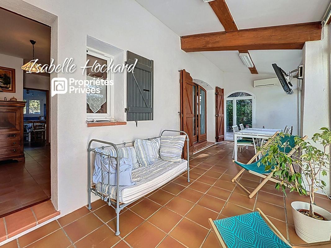 SAINT-MAXIMIN-LA-SAINTE-BAUME Maison Saint Maximin La Sainte Baume 5 pièce(s) 123 m² 3