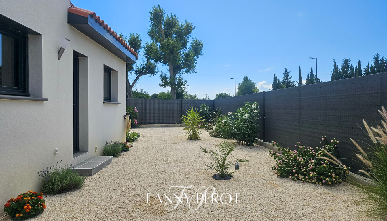 SAINT-CYPRIEN Maison 3 faces de 90 m² avec piscine et garage à Saint-Cyprien 10