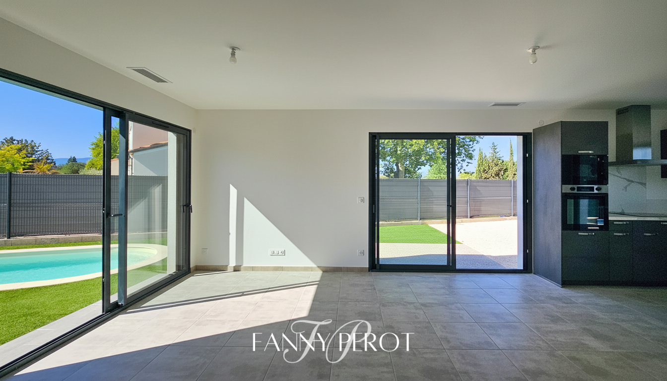 SAINT-CYPRIEN Maison 3 faces de 90 m² avec piscine et garage à Saint-Cyprien 3