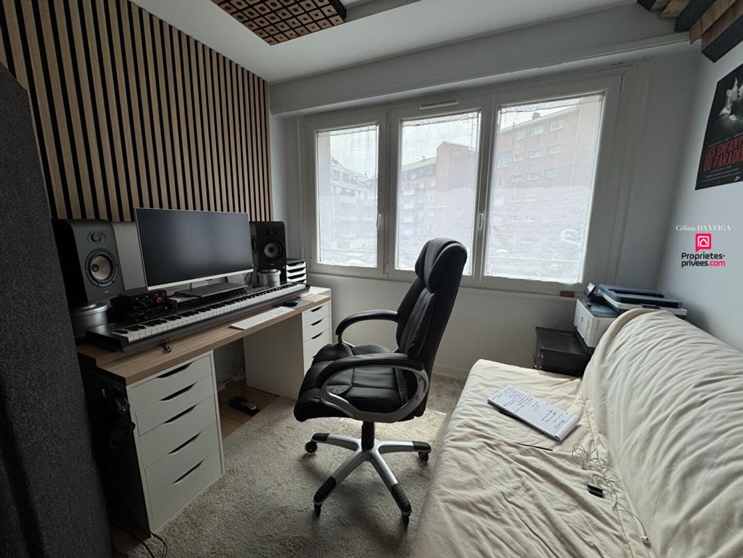 LILLE Appartement  lumineux  109 m2  4 chambres+ Balcon secteur République Beaux-Arts 5