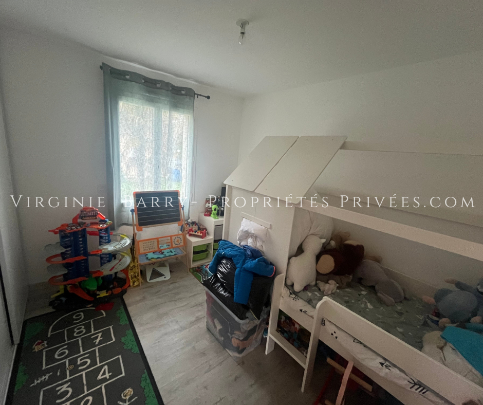 ROCHEFORT BELLE MAISON T4 DE PLAIN PIED NON MITOYENNE AVEC PISCINE 11