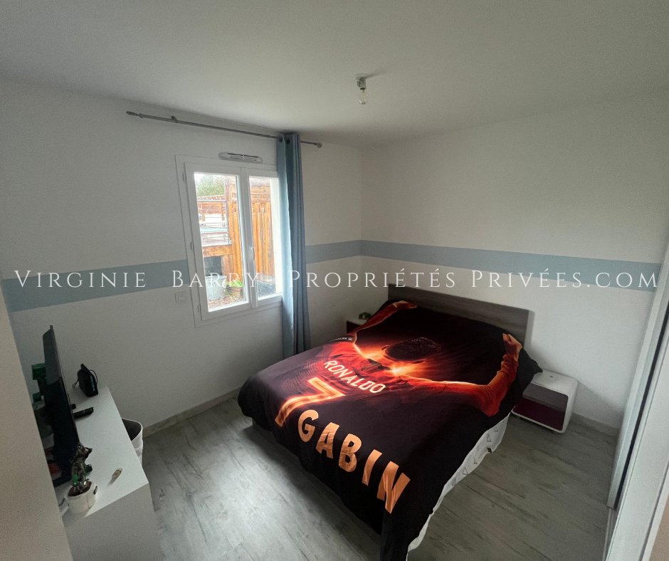 ROCHEFORT BELLE MAISON T4 DE PLAIN PIED NON MITOYENNE AVEC PISCINE 12