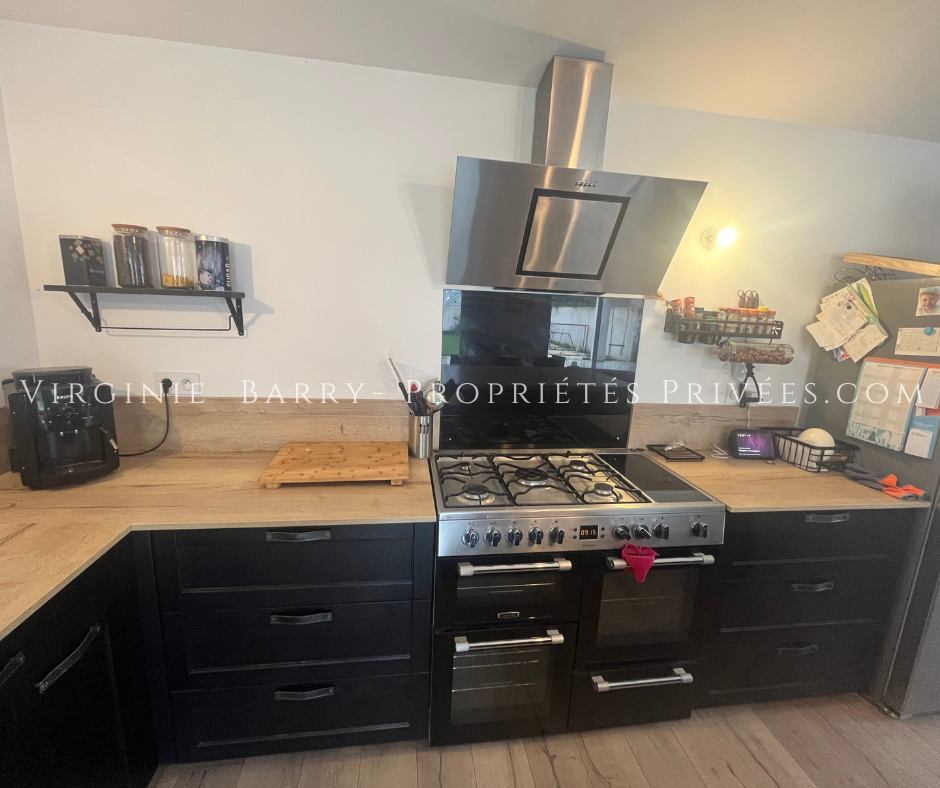 ROCHEFORT BELLE MAISON T4 DE PLAIN PIED NON MITOYENNE AVEC PISCINE 4