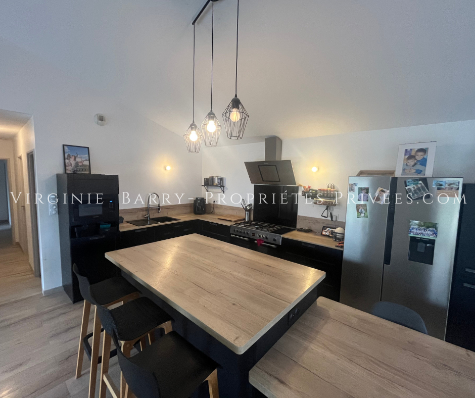 ROCHEFORT BELLE MAISON T4 DE PLAIN PIED NON MITOYENNE AVEC PISCINE 5