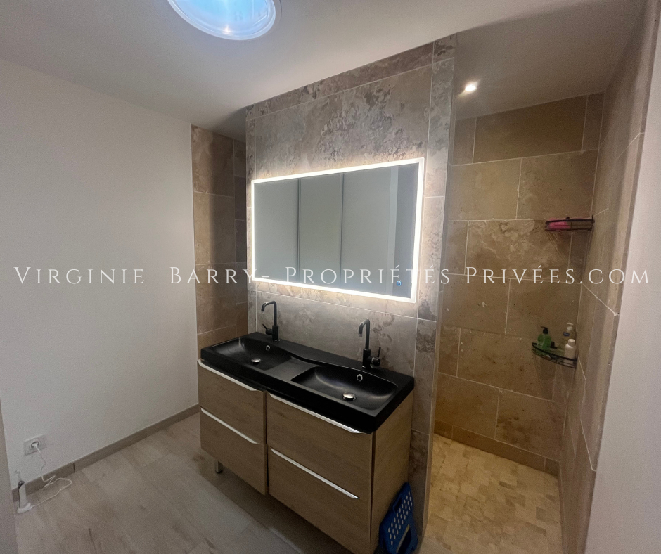 ROCHEFORT BELLE MAISON T4 DE PLAIN PIED NON MITOYENNE AVEC PISCINE 9