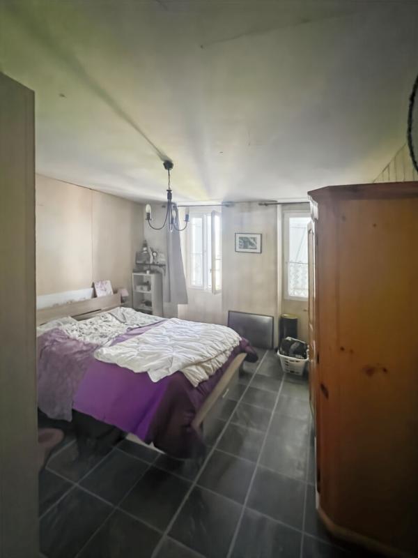 CHEZAL-BENOIT Charmante maison de village à Chezal-Benoît de 99 m2 3 chambres, dépendances et terrain 12