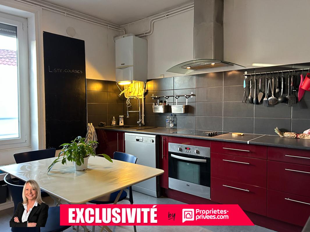 ROANNE DUPLEX  4 CHAMBRES A ROANNE 6