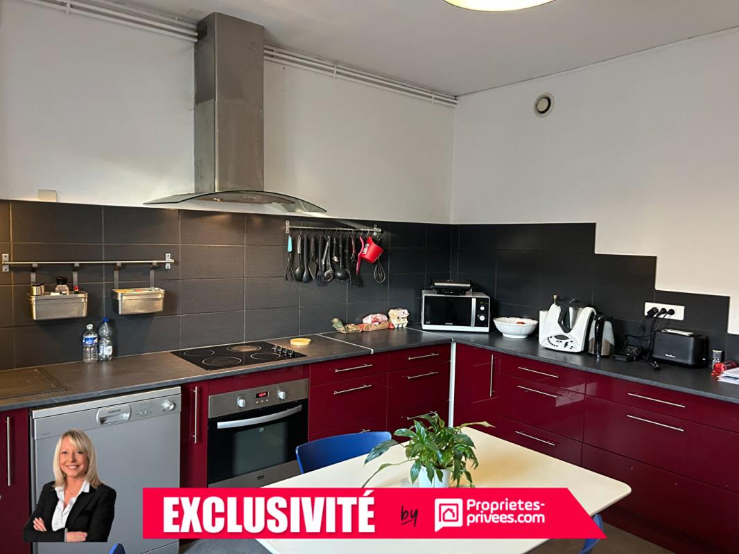 ROANNE DUPLEX  4 CHAMBRES A ROANNE 7