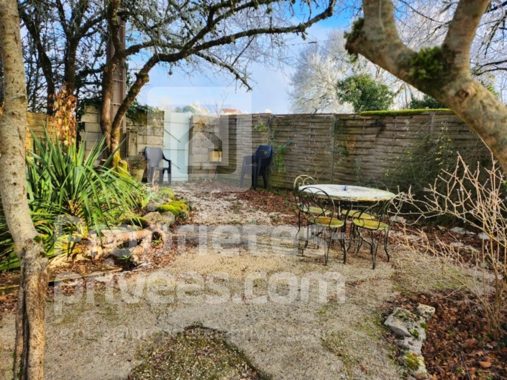 CRAS Maison individuelle 90 m² avec grand jardin à vendre 11