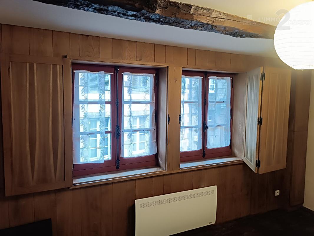 GUEMENE-SUR-SCORFF Maison à colombages du XVIe siècle   100 m2 10