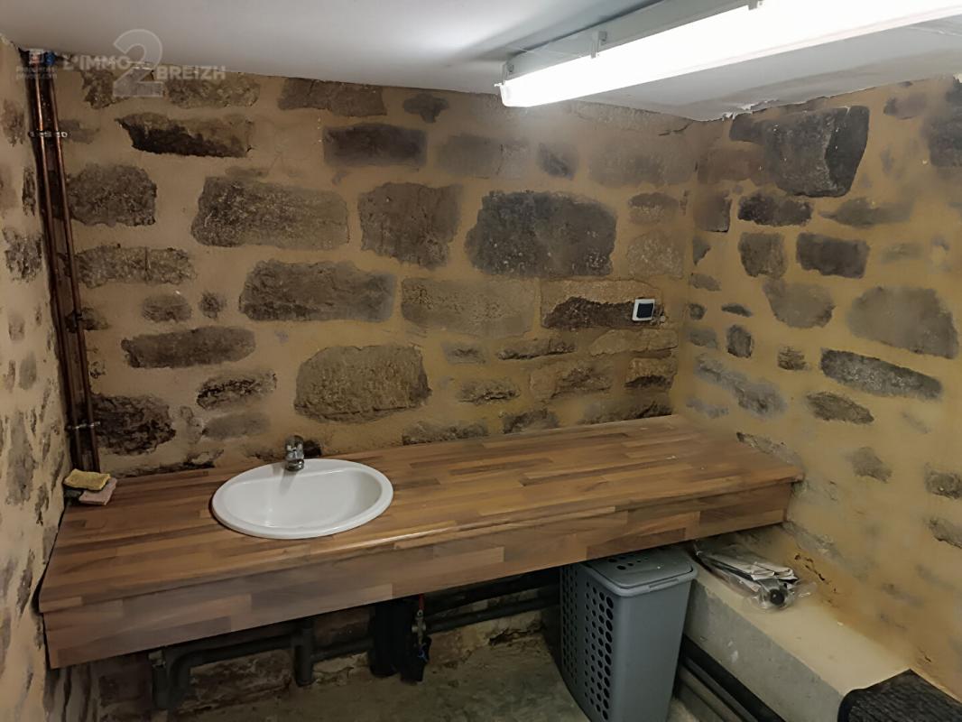 GUEMENE-SUR-SCORFF Maison à colombages du XVIe siècle   100 m2 6