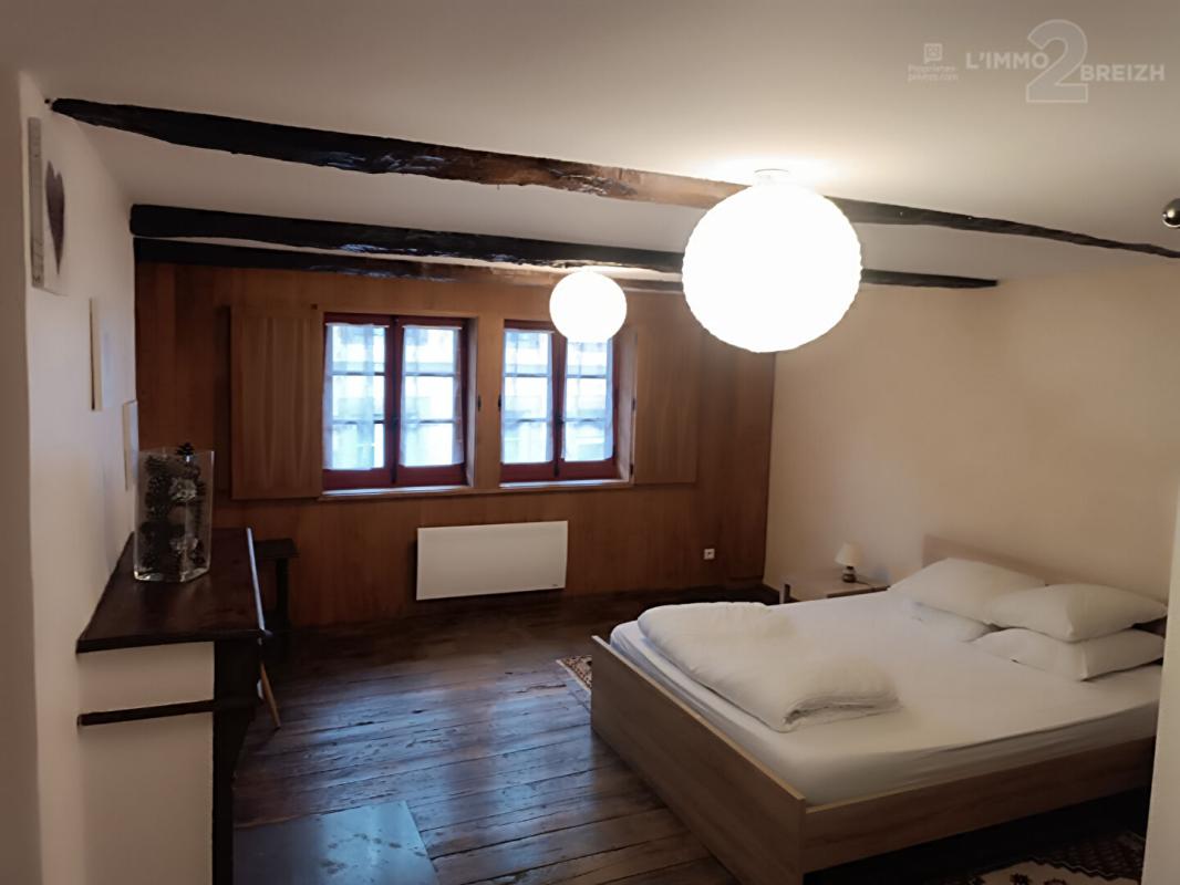 GUEMENE-SUR-SCORFF Maison à colombages du XVIe siècle   100 m2 9