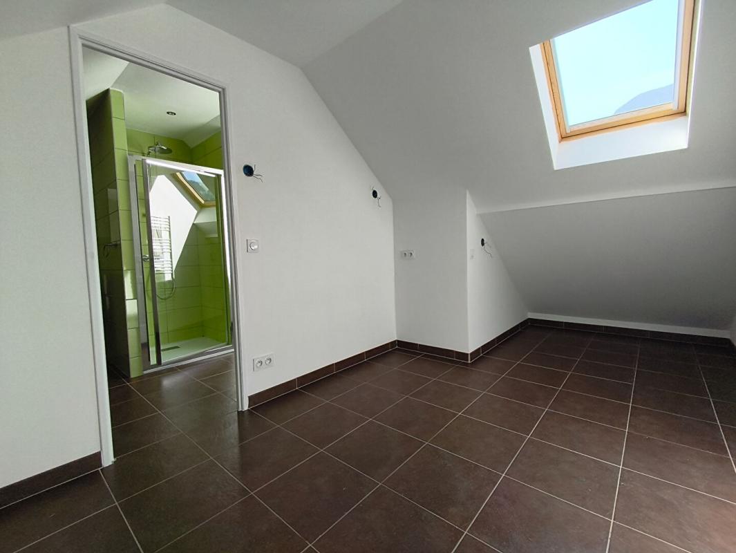 SCIONZIER Maison  mitoyenne en triplex 3 pièce(s) 79.68 m2 14