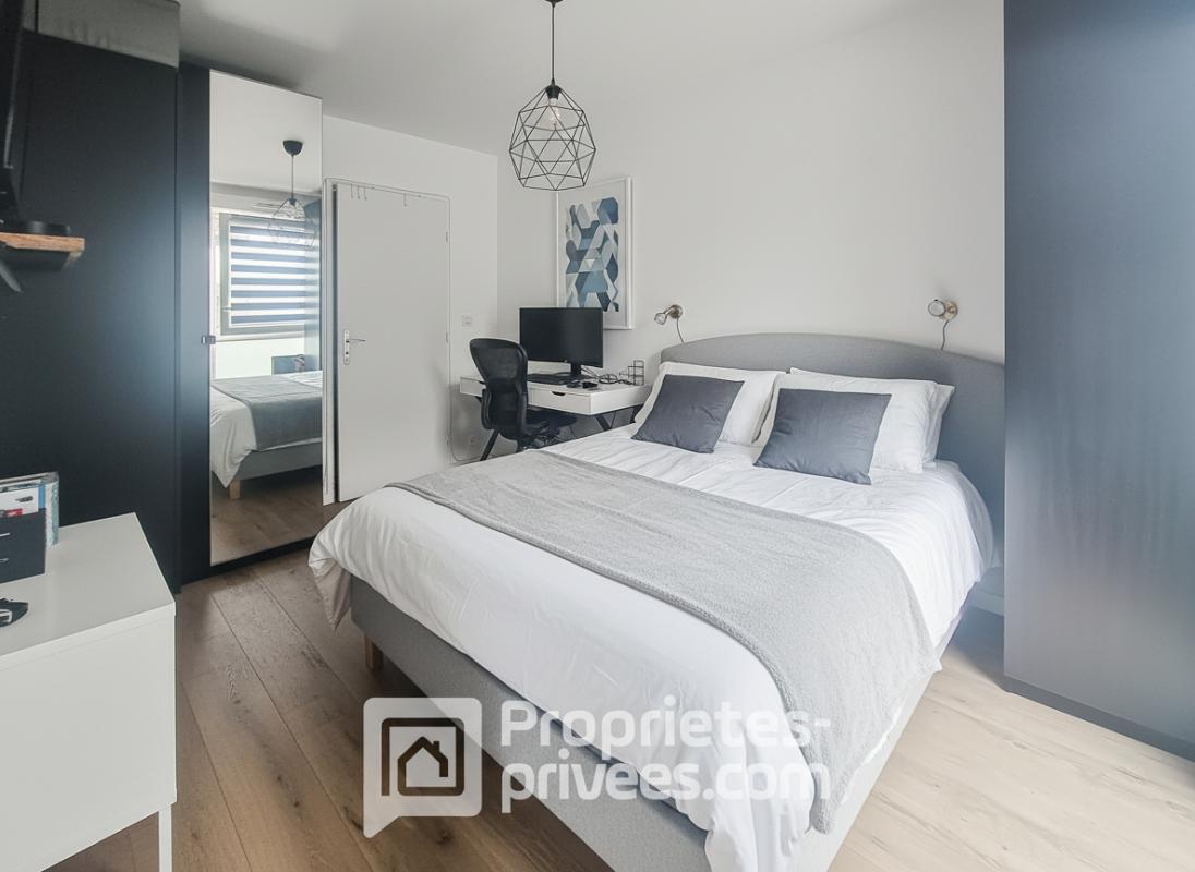 BEZONS charmant 2 piéces avec balcon 4