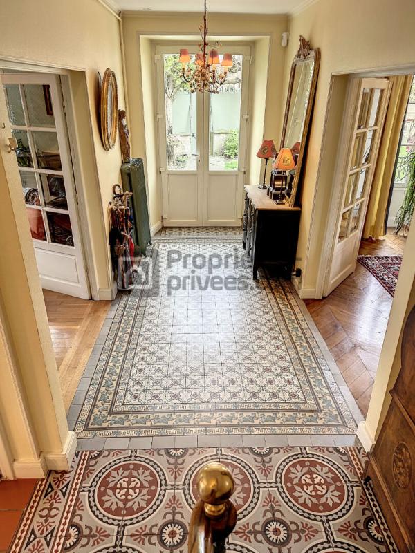 BRIE-COMTE-ROBERT MAISON CENTRE VILLE AVEC GARAGE ET JARDIN 3