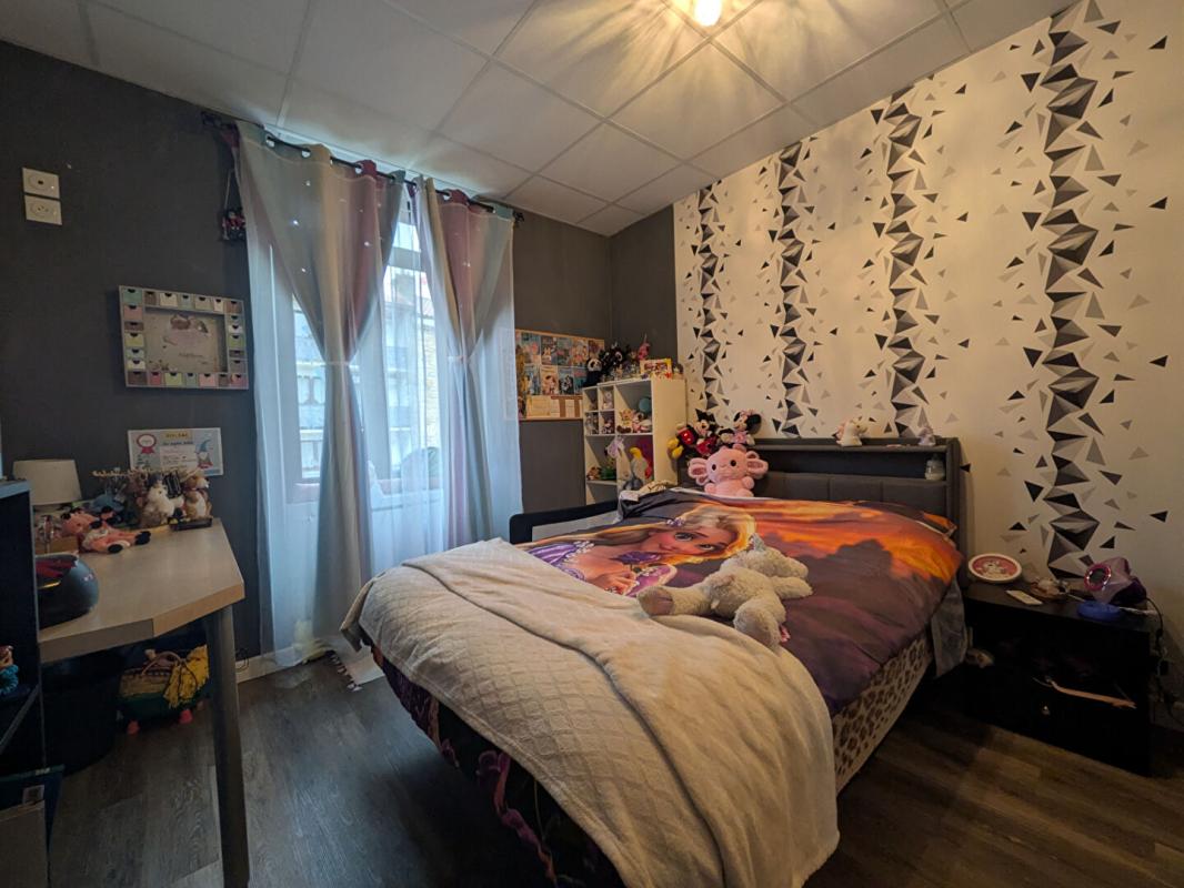 LE MALZIEU-VILLE Maison Le Malzieu Ville 5 pièce(s) 118 m2 7