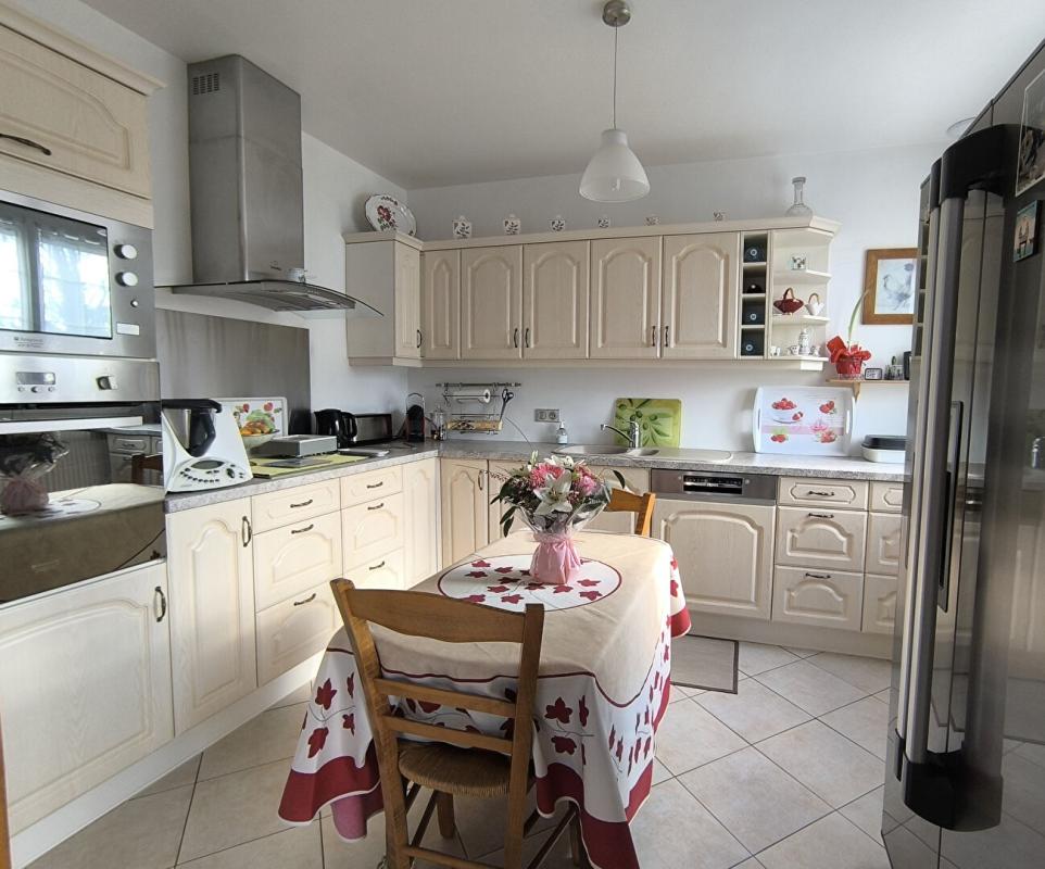 FORGES-LES-EAUX Maison Forges Les Eaux 4 pièce(s) 78 m2 6