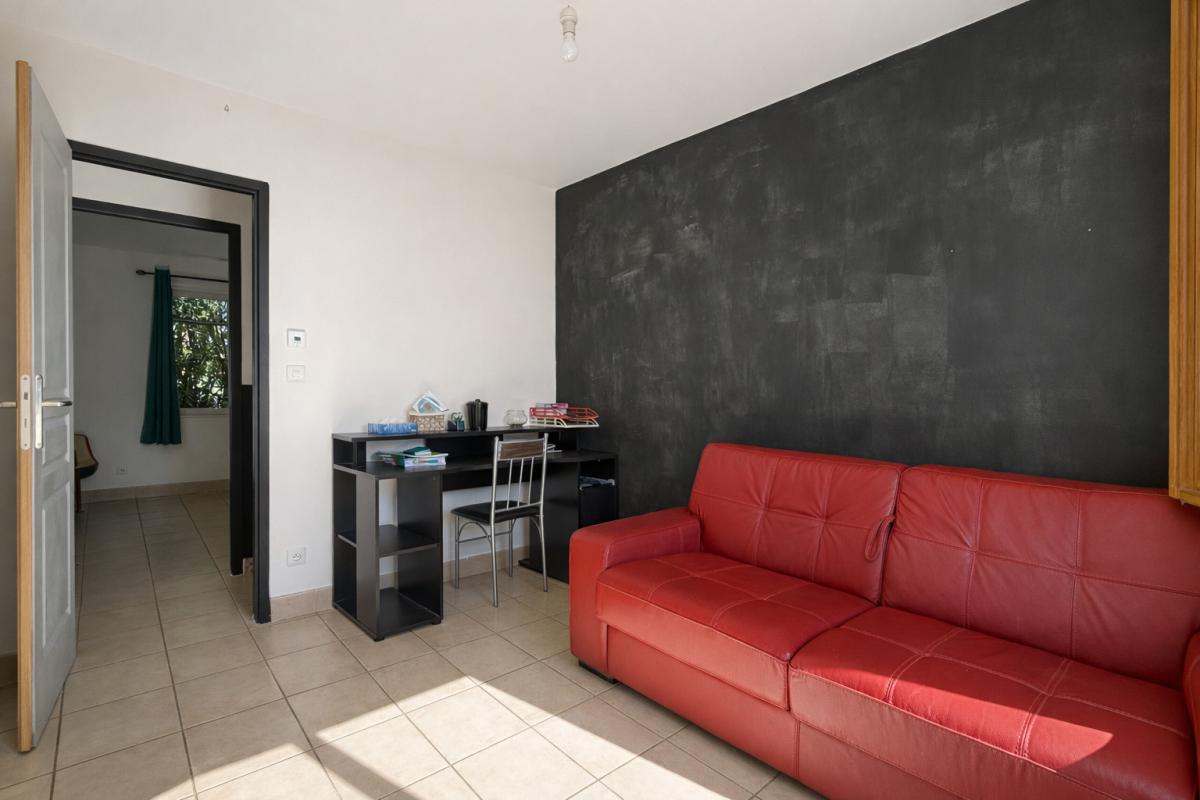 SAINT-NAUPHARY À vendre maison 110 m2 - 4 Chambres - Piscine - St Nauphary 82370 13