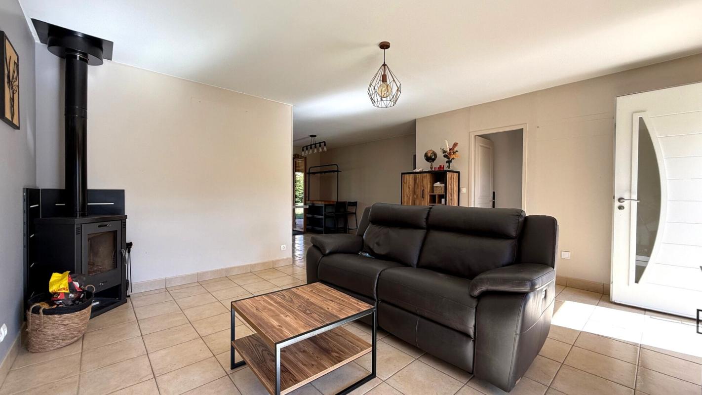 SAINT-NAUPHARY Maison à Saint Nauphary 82370 -T 6 110 m2 avec piscine 2