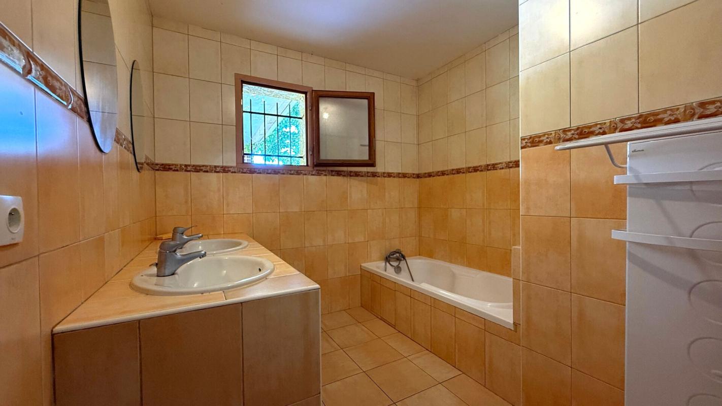 SAINT-NAUPHARY Maison à Saint Nauphary 82370 -T 6 110 m2 avec piscine 4