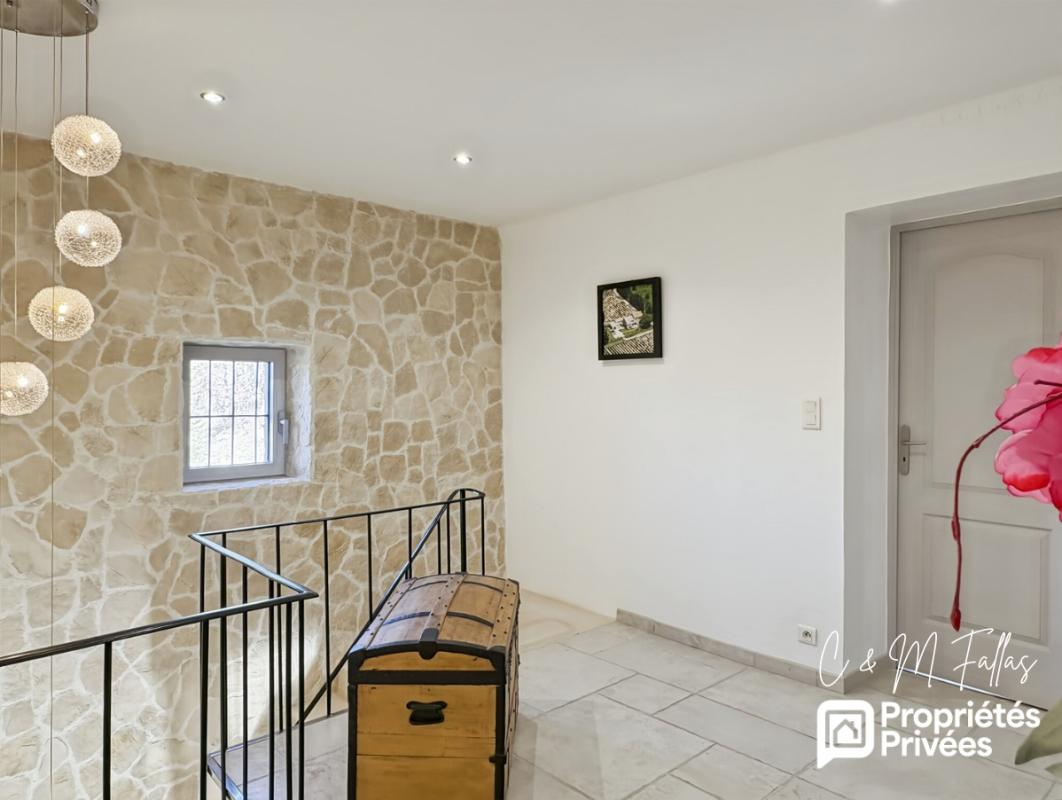 VISAN Mas d'exception 300 m² en Provence -Élégance, confort et sérénité 10